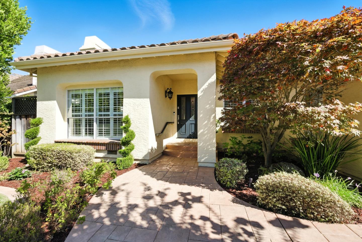 1128 Sterling Gate Drive
