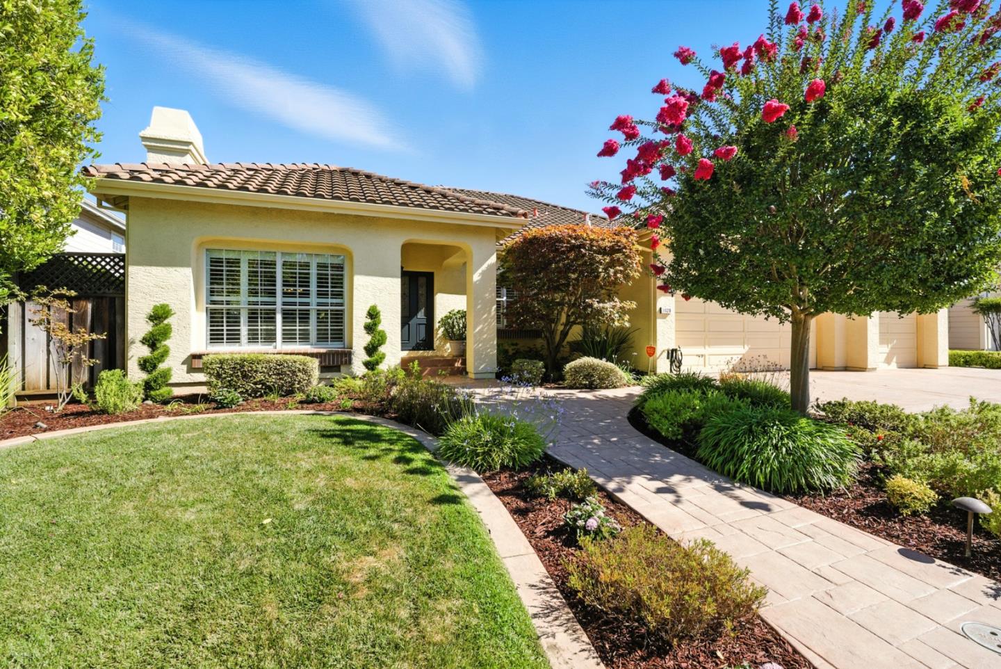 1128 Sterling Gate Drive