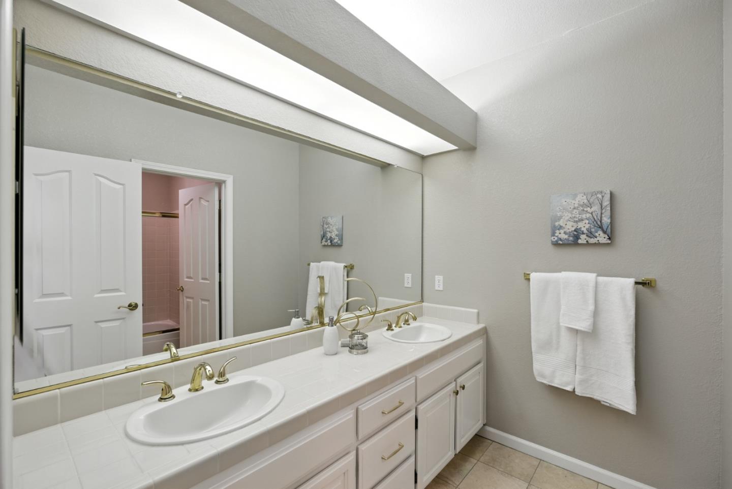 1128 Sterling Gate Drive