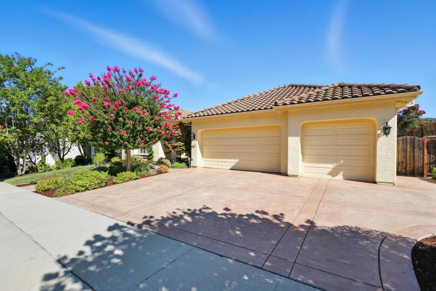 1128 Sterling Gate Drive
