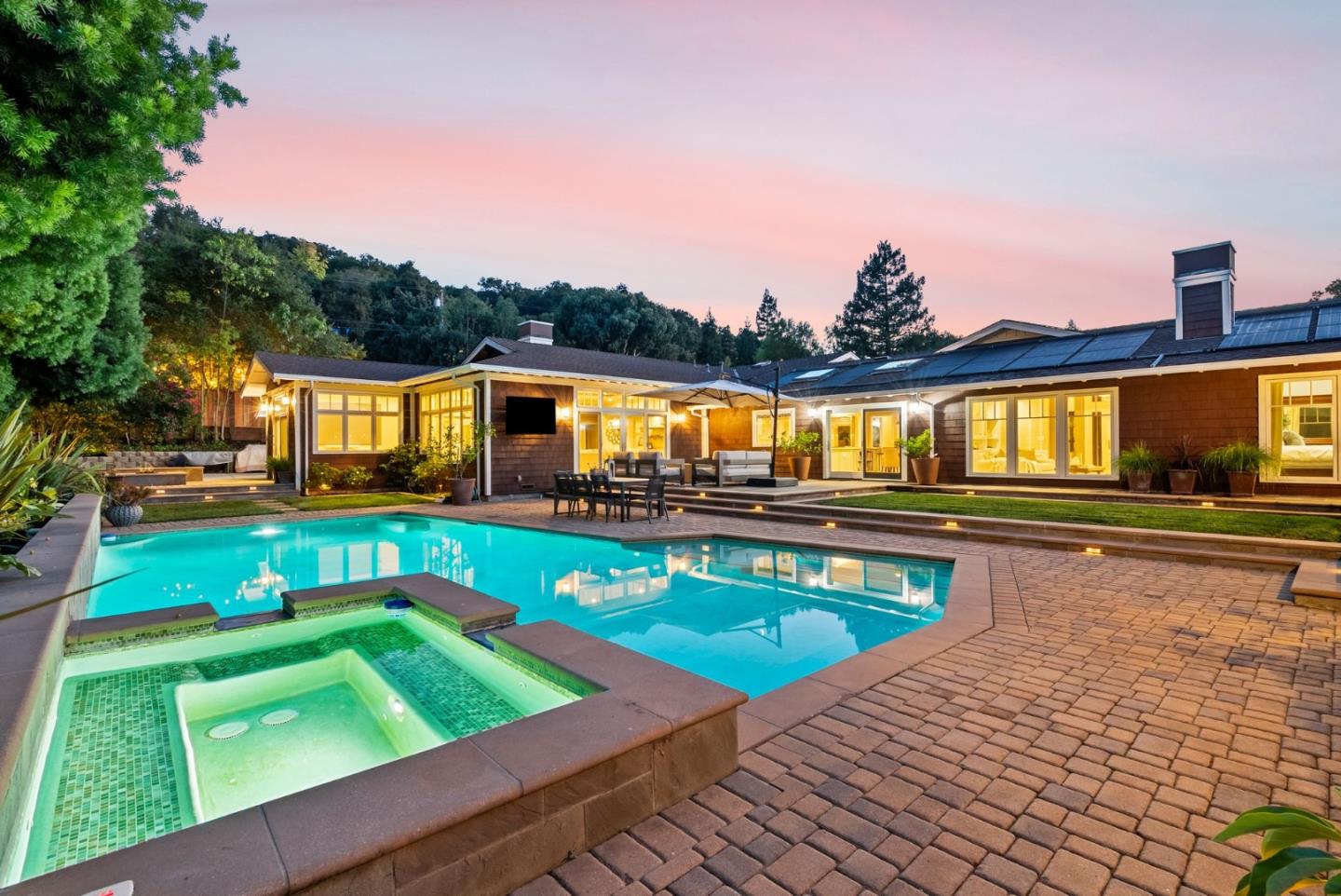 106 Longmeadow Drive