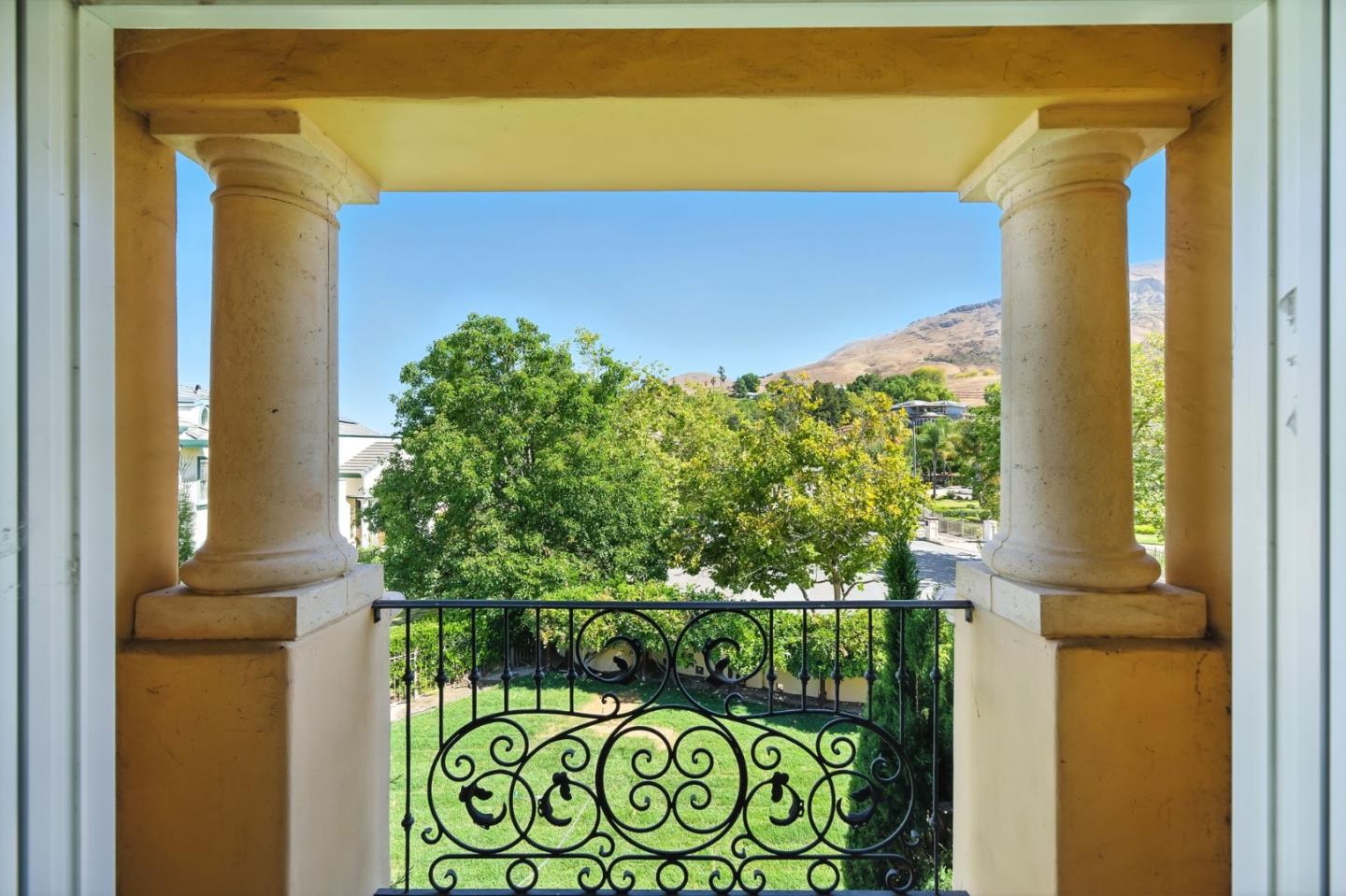 44989 Vista Del Sol