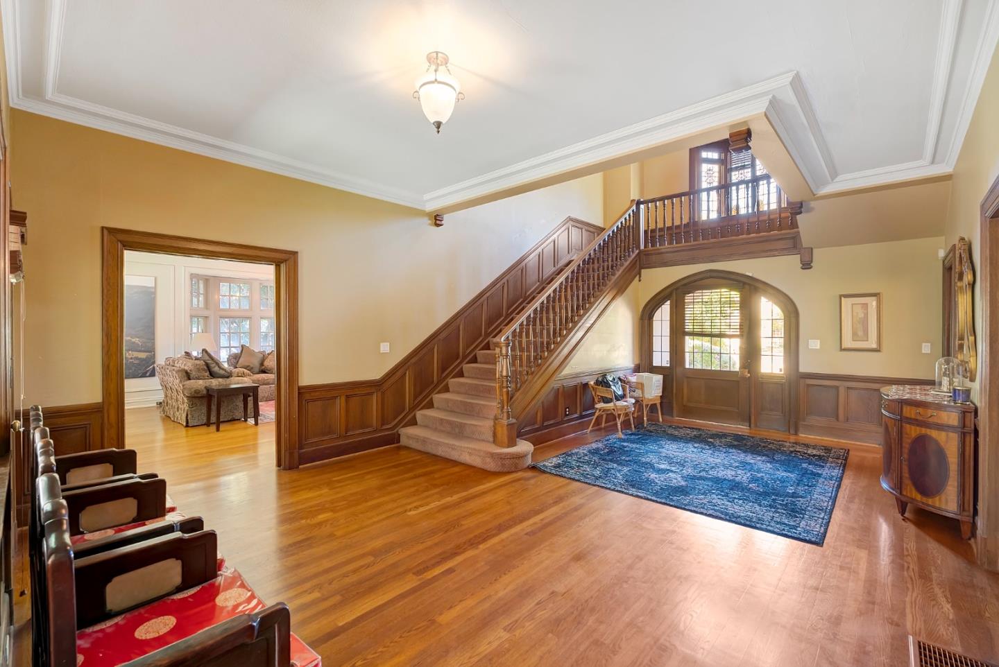 1190 Emory Street