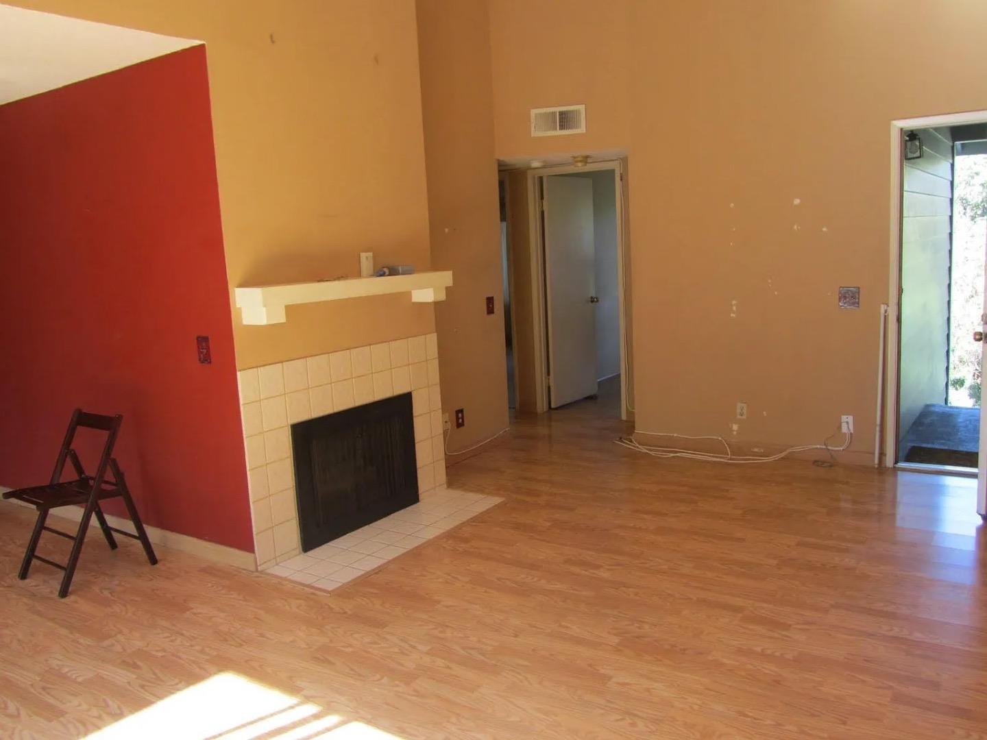 3580 Birchwood Terrace 204