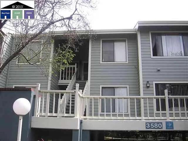 3580 Birchwood Terrace 204