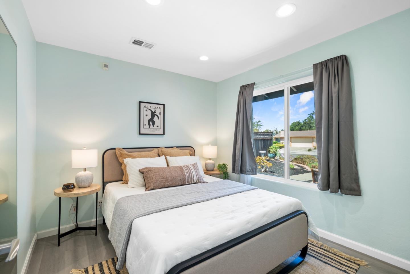 2293 Royaltree Circle