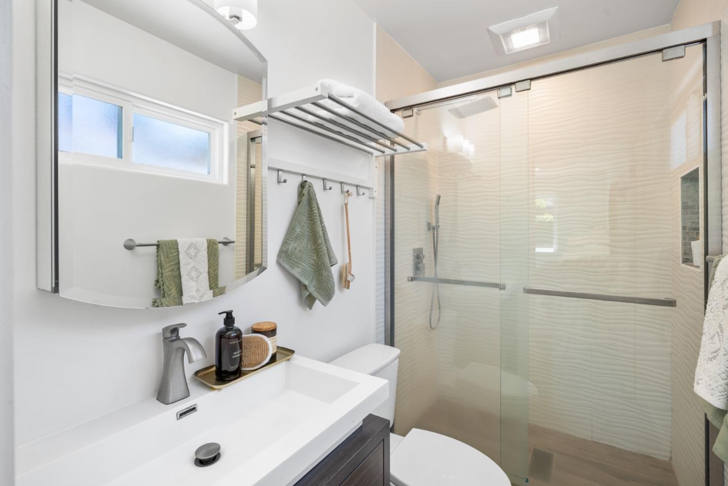 2293 Royaltree Circle