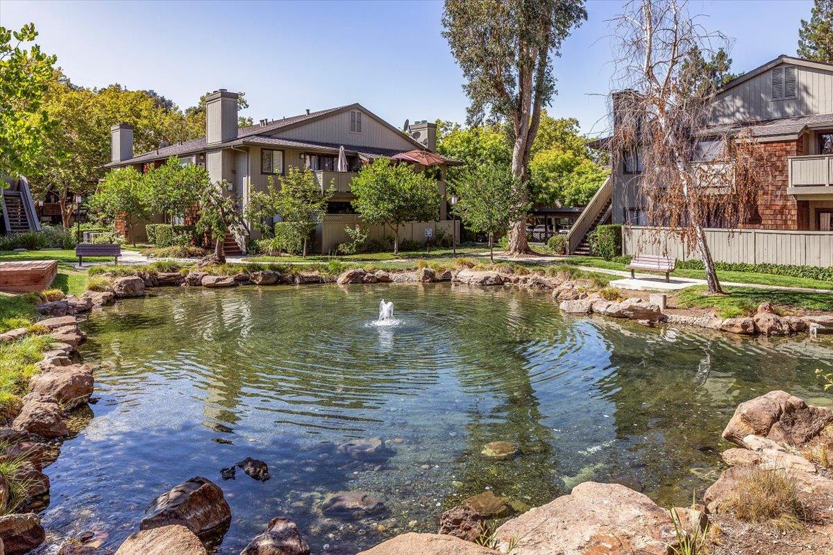 2305 La Terrace Circle