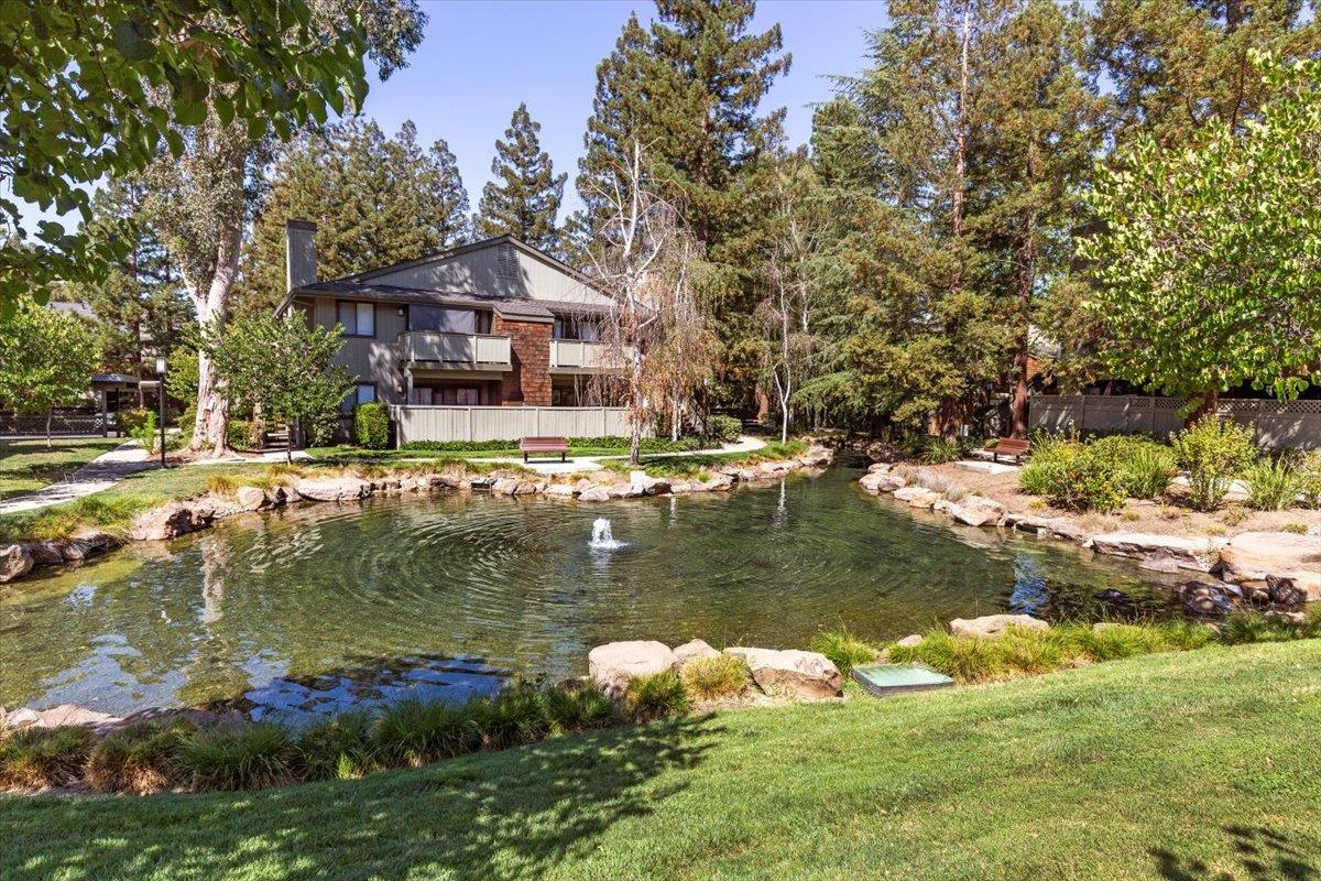 2305 La Terrace Circle