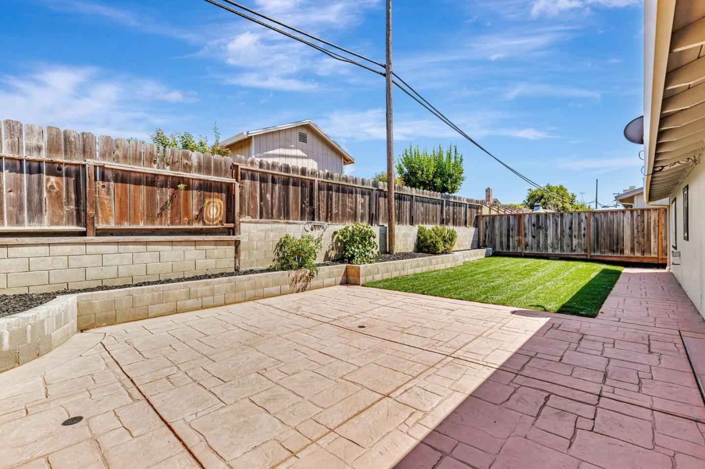 1671 Monticello Drive