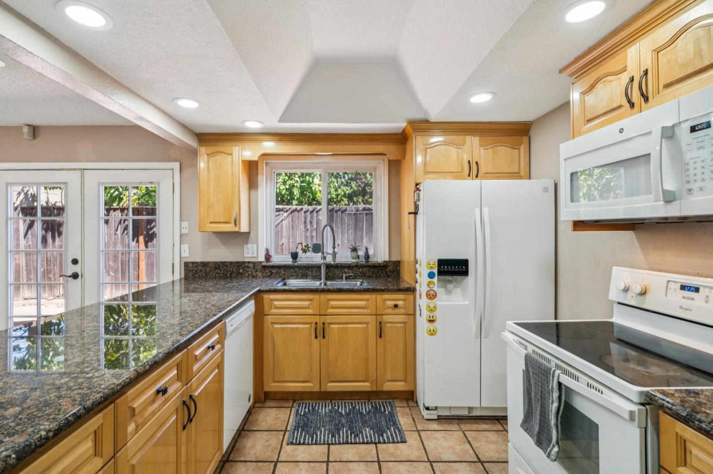 6251 Quartz Place