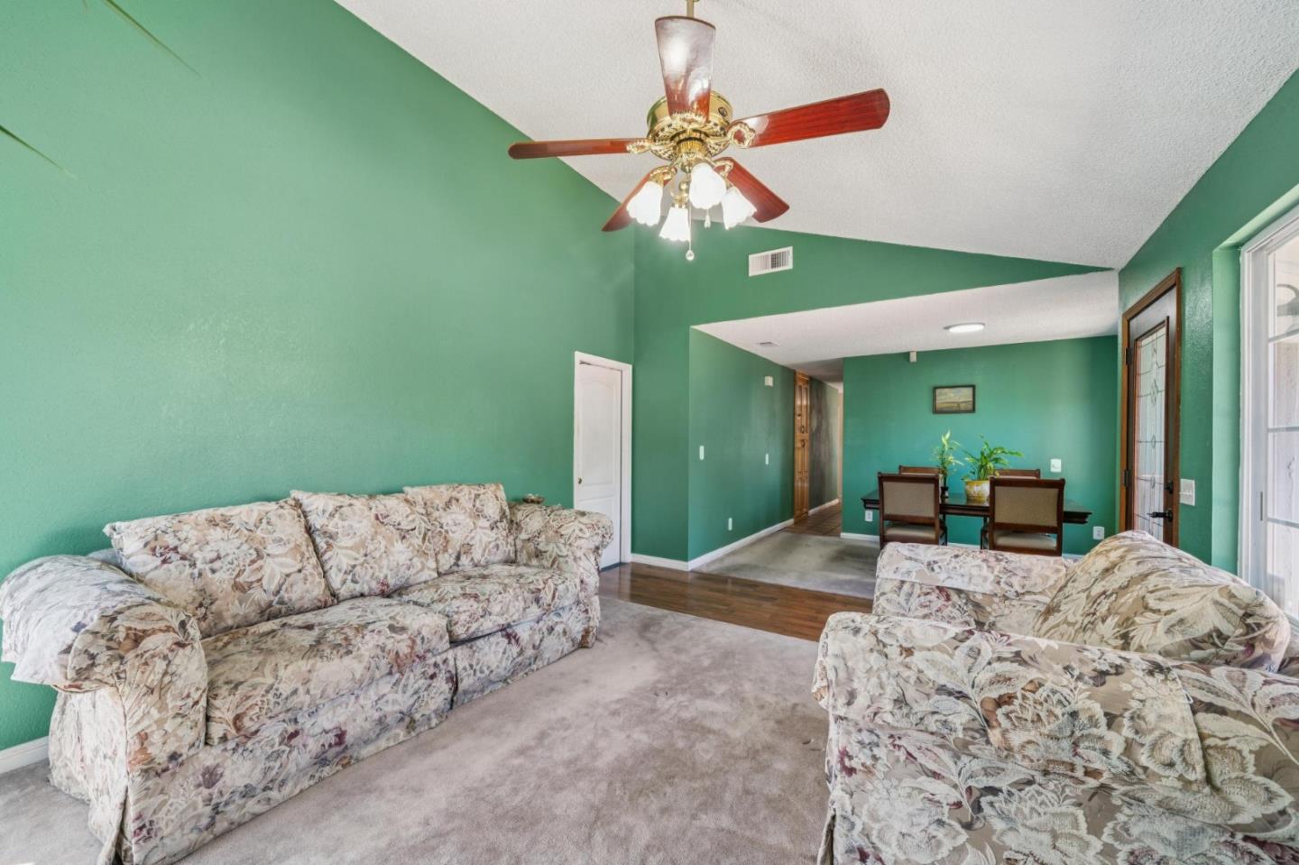 6251 Quartz Place