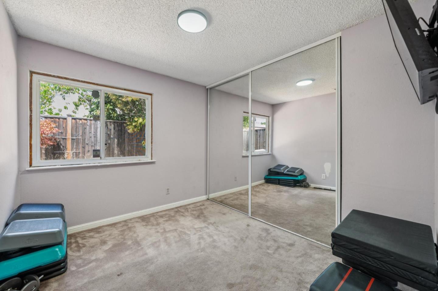 6251 Quartz Place