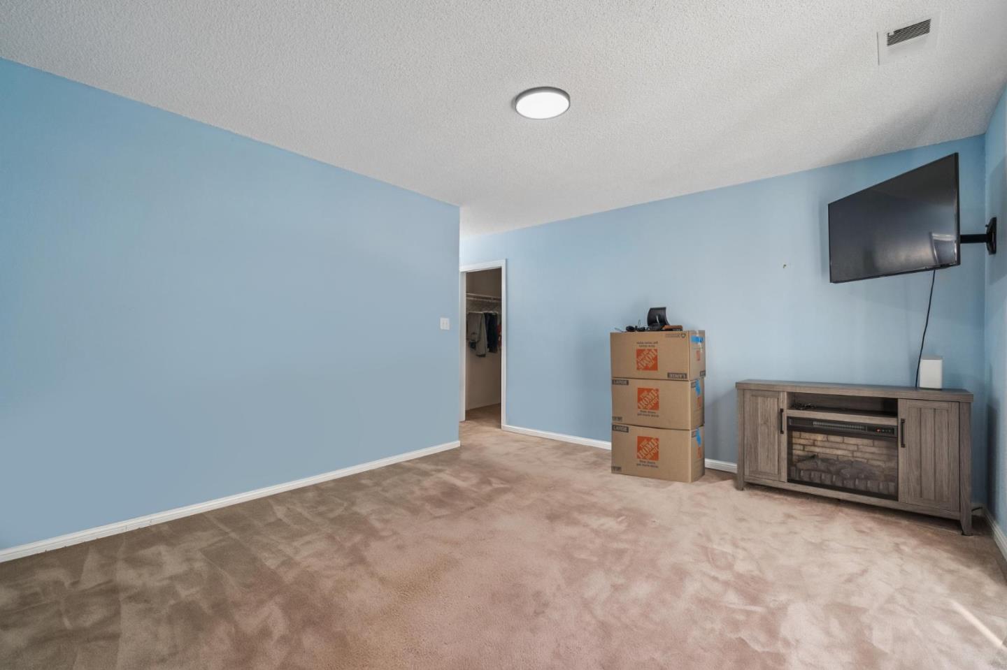 6251 Quartz Place