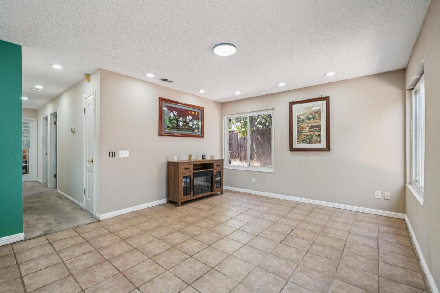 6251 Quartz Place