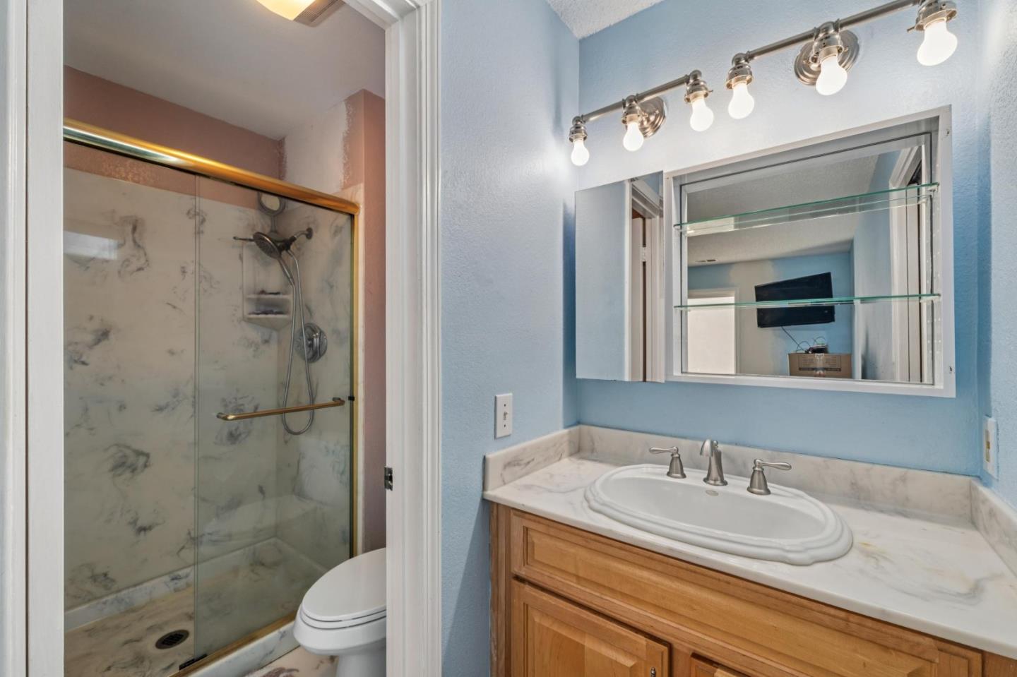 6251 Quartz Place