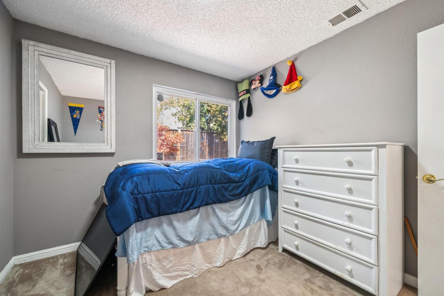 6251 Quartz Place