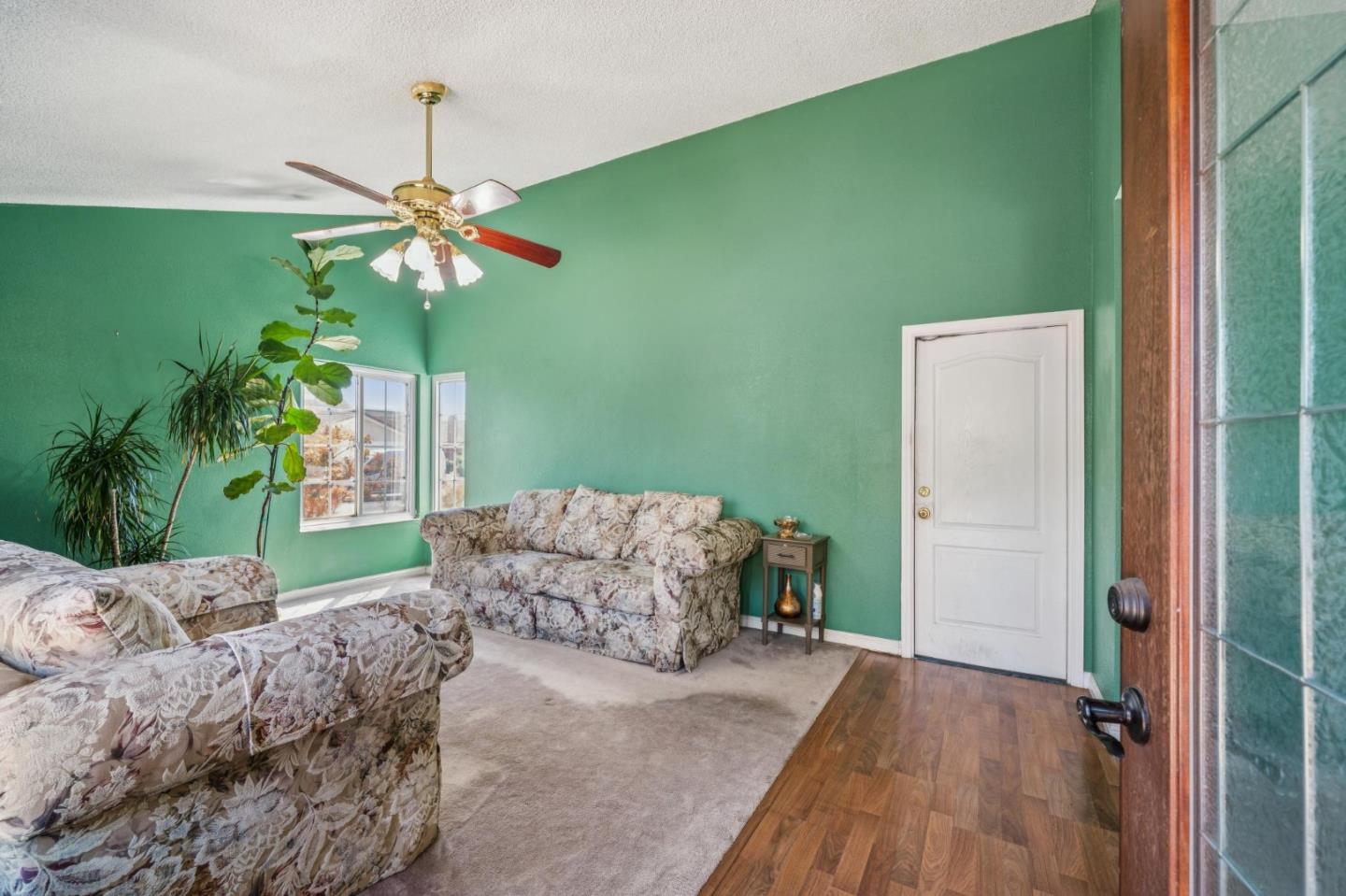 6251 Quartz Place