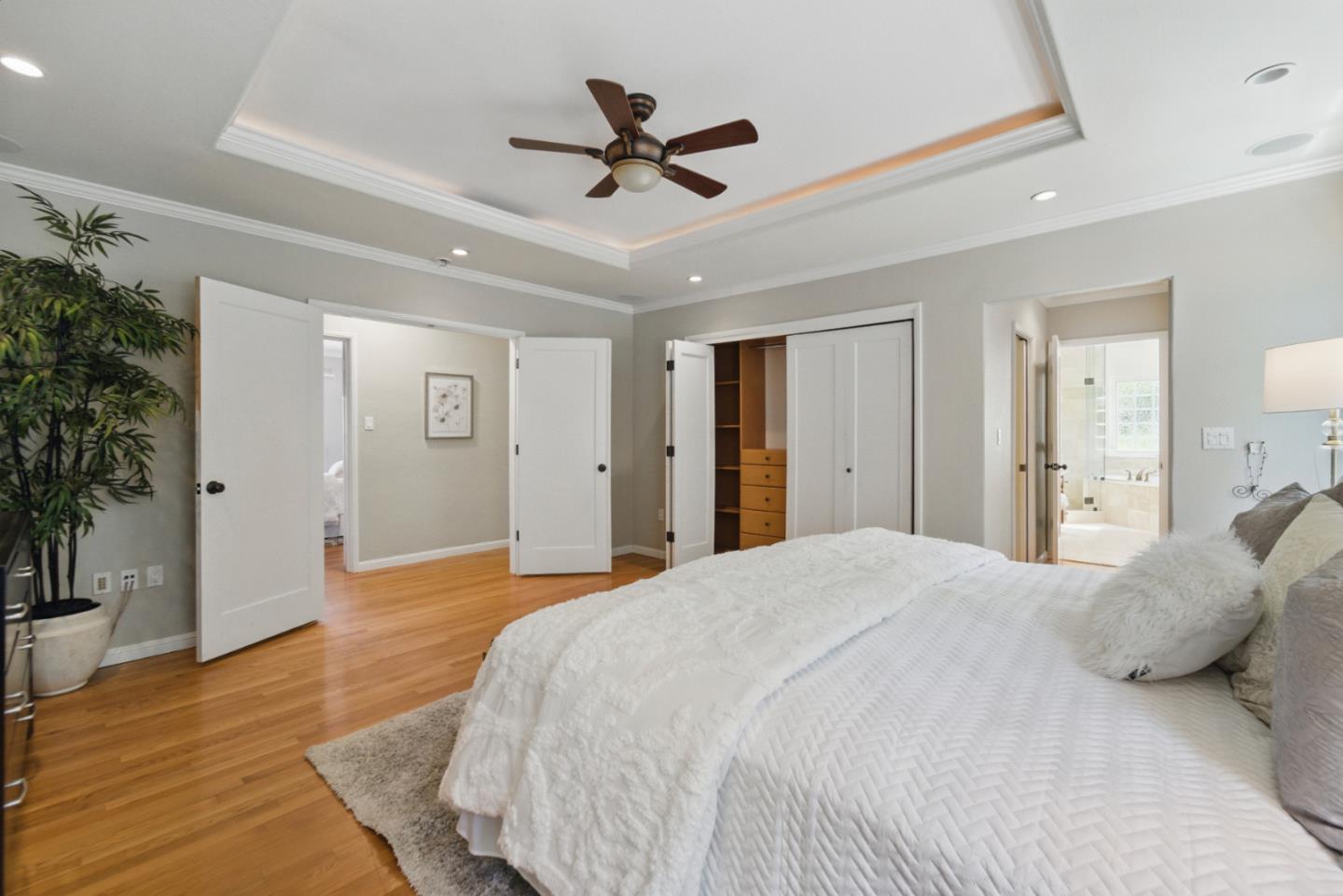 1344 Iris Court