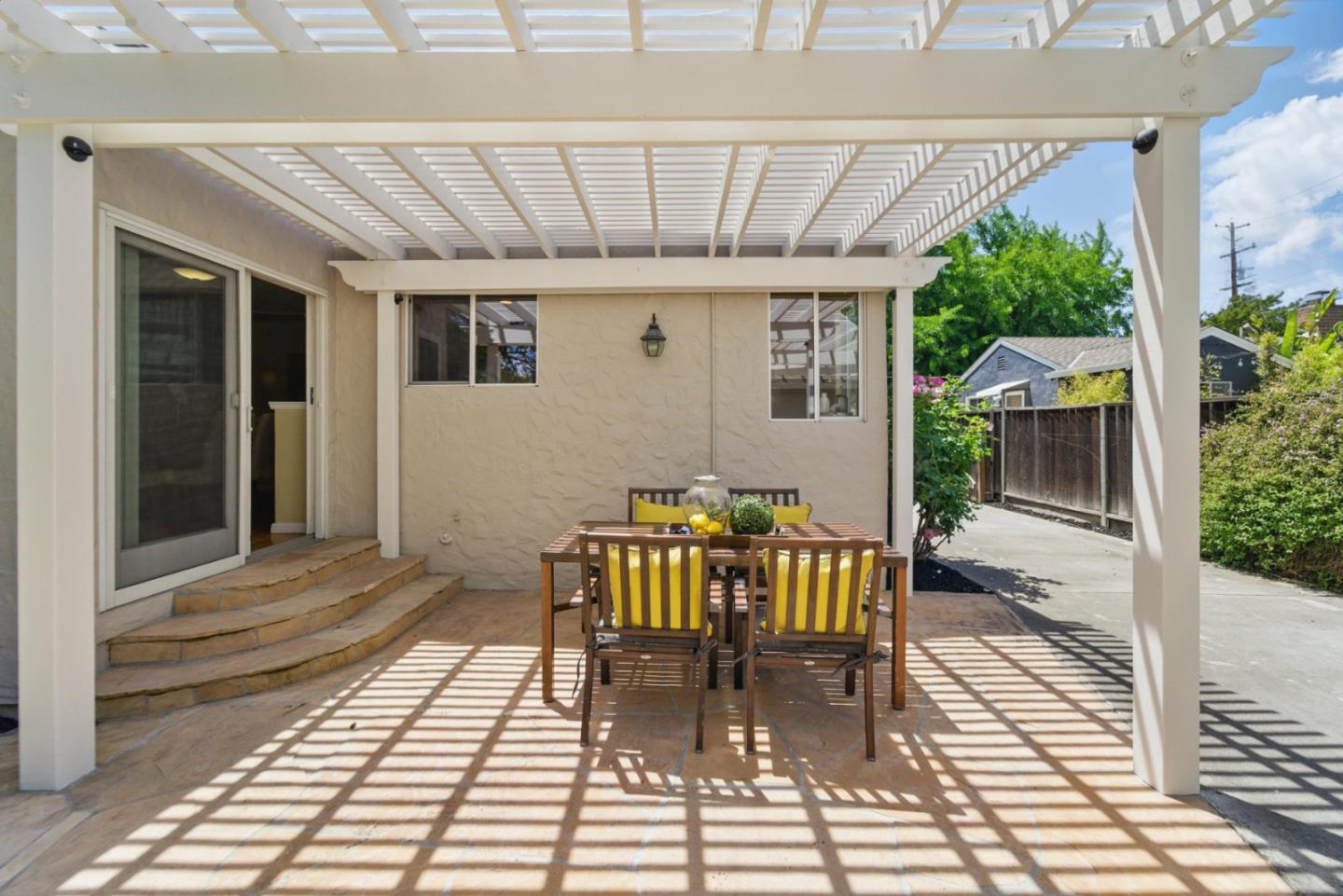 1344 Iris Court