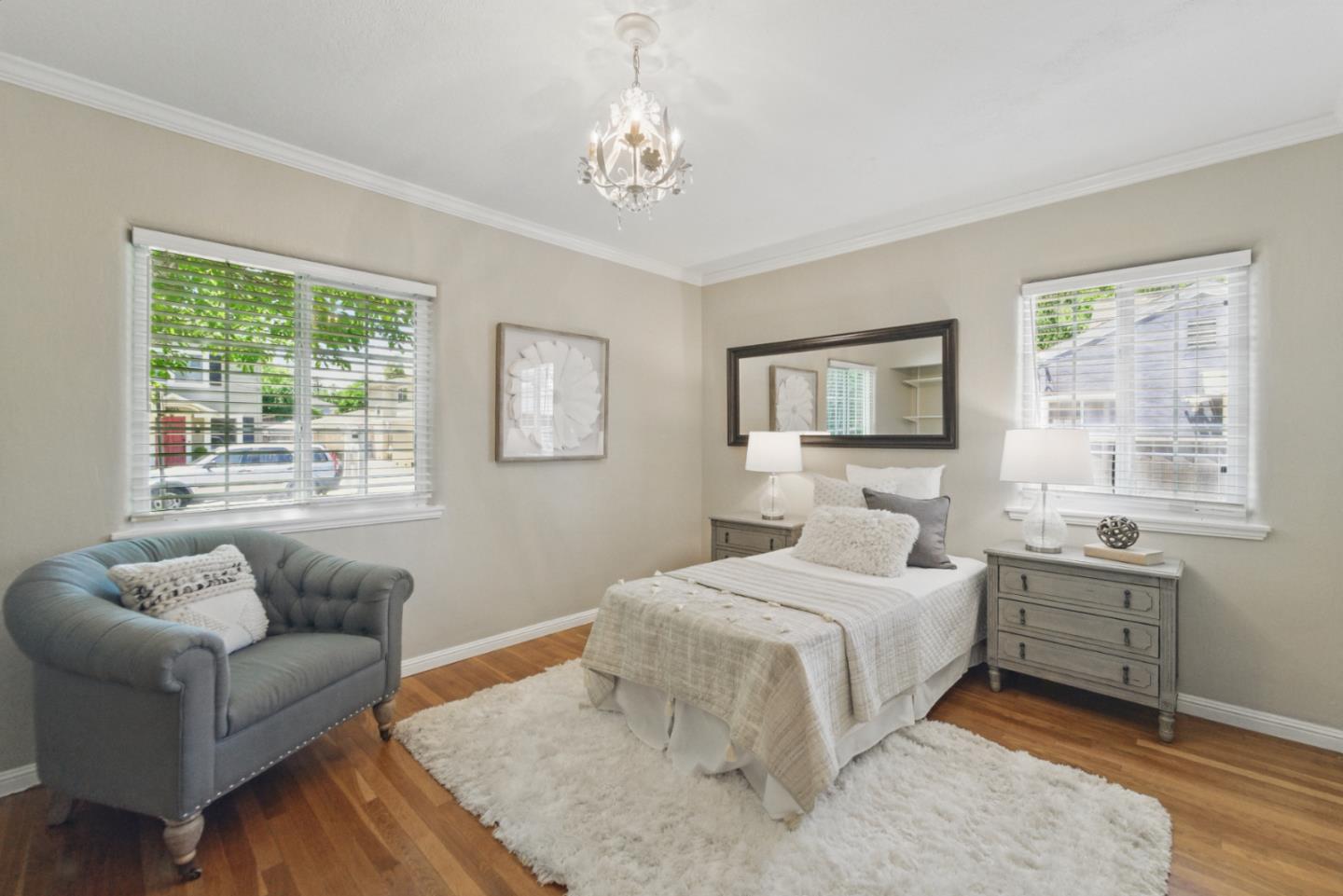 1344 Iris Court