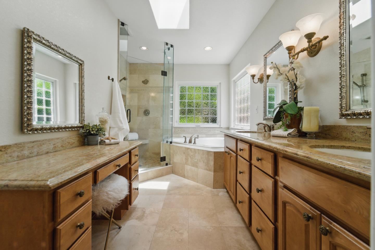 1344 Iris Court