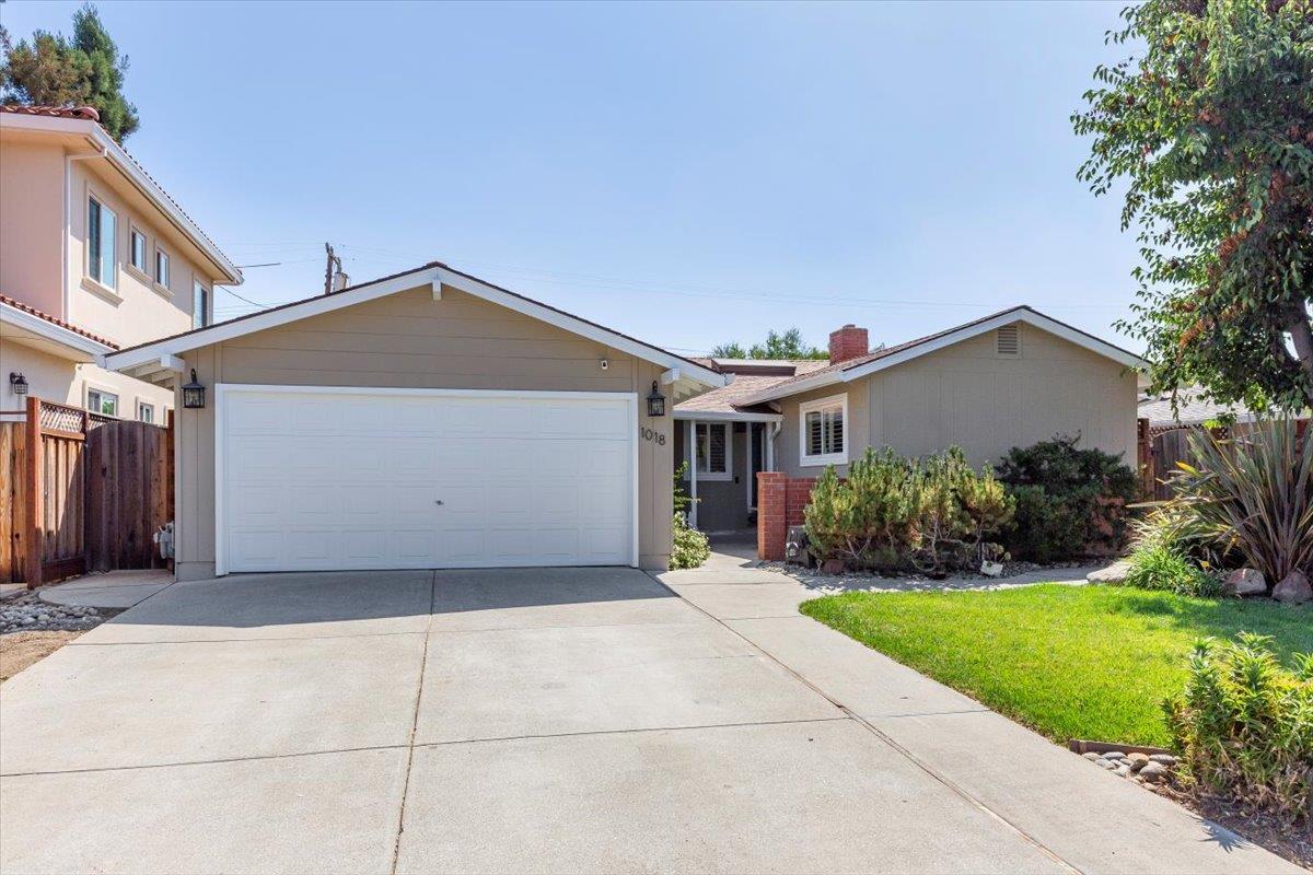 1018 Huntingdon Drive