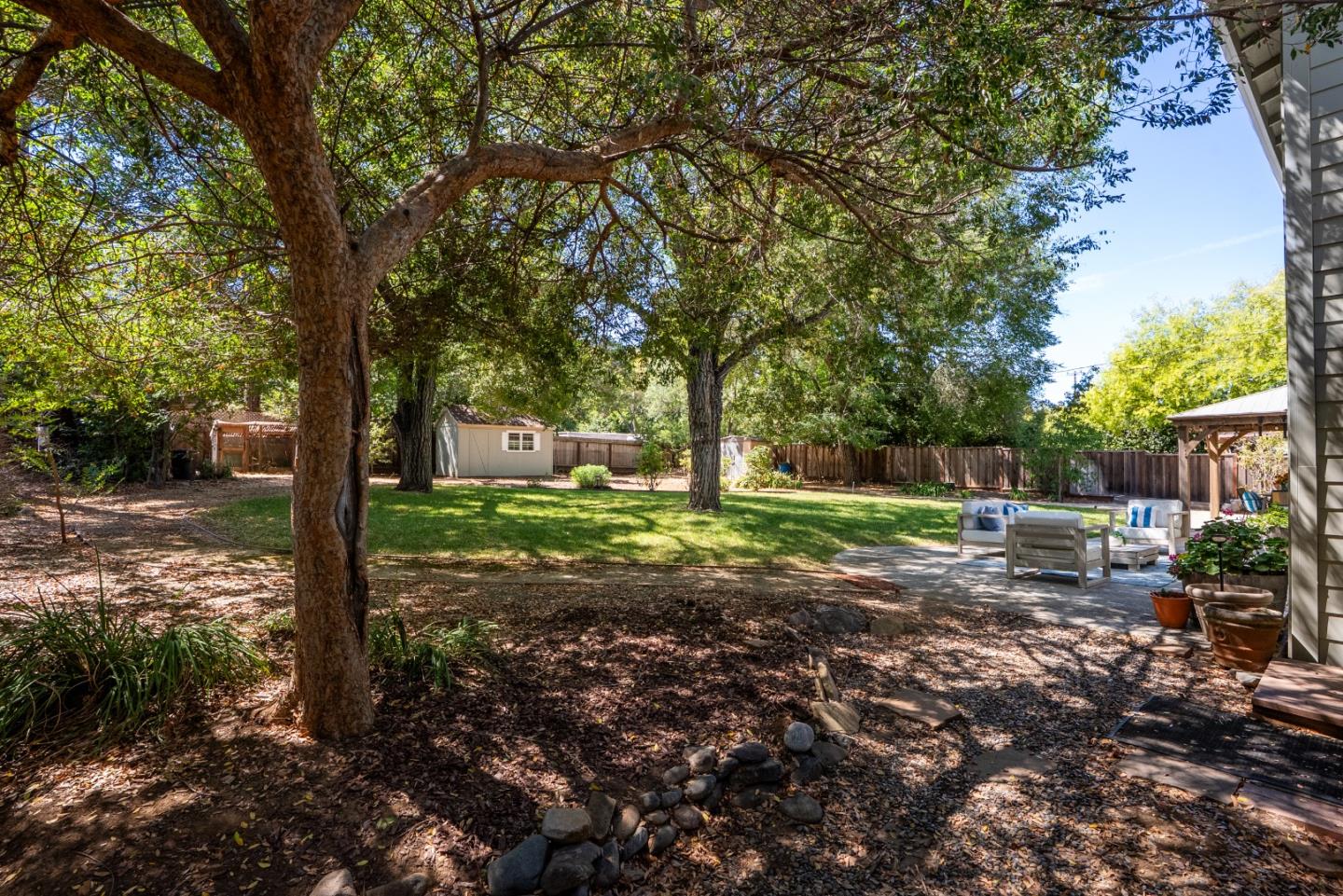 1992 Deodara Drive