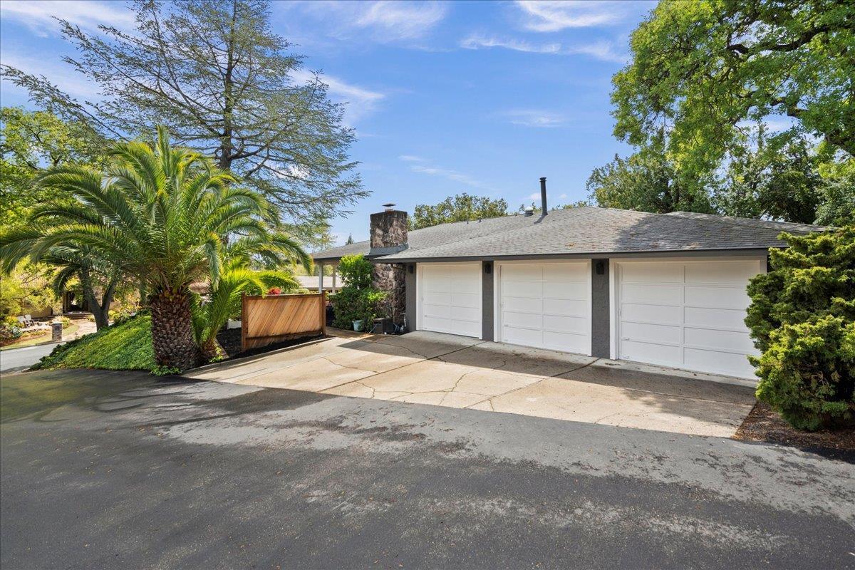 6641 Leyland Park Drive