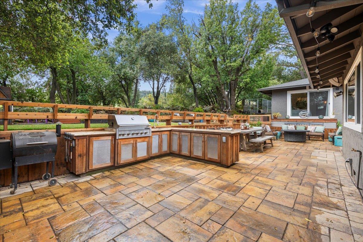 6641 Leyland Park Drive