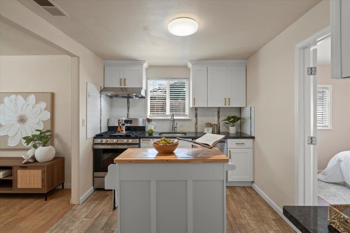 1025 North 12th Street