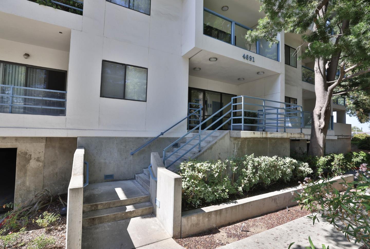 4691 Albany Circle 116