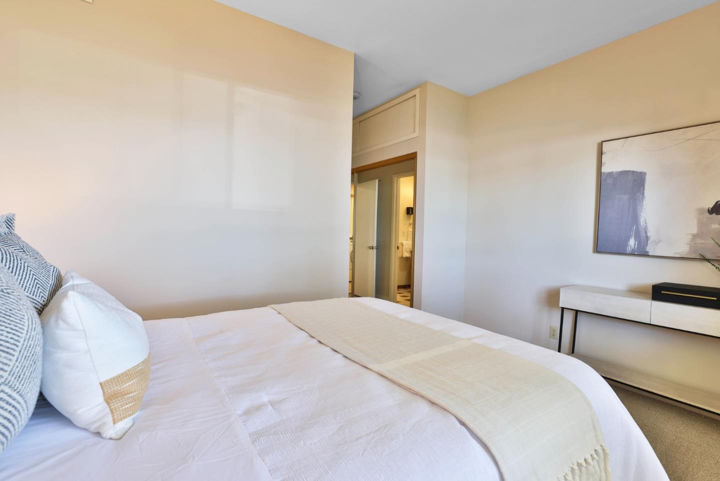 4691 Albany Circle 116