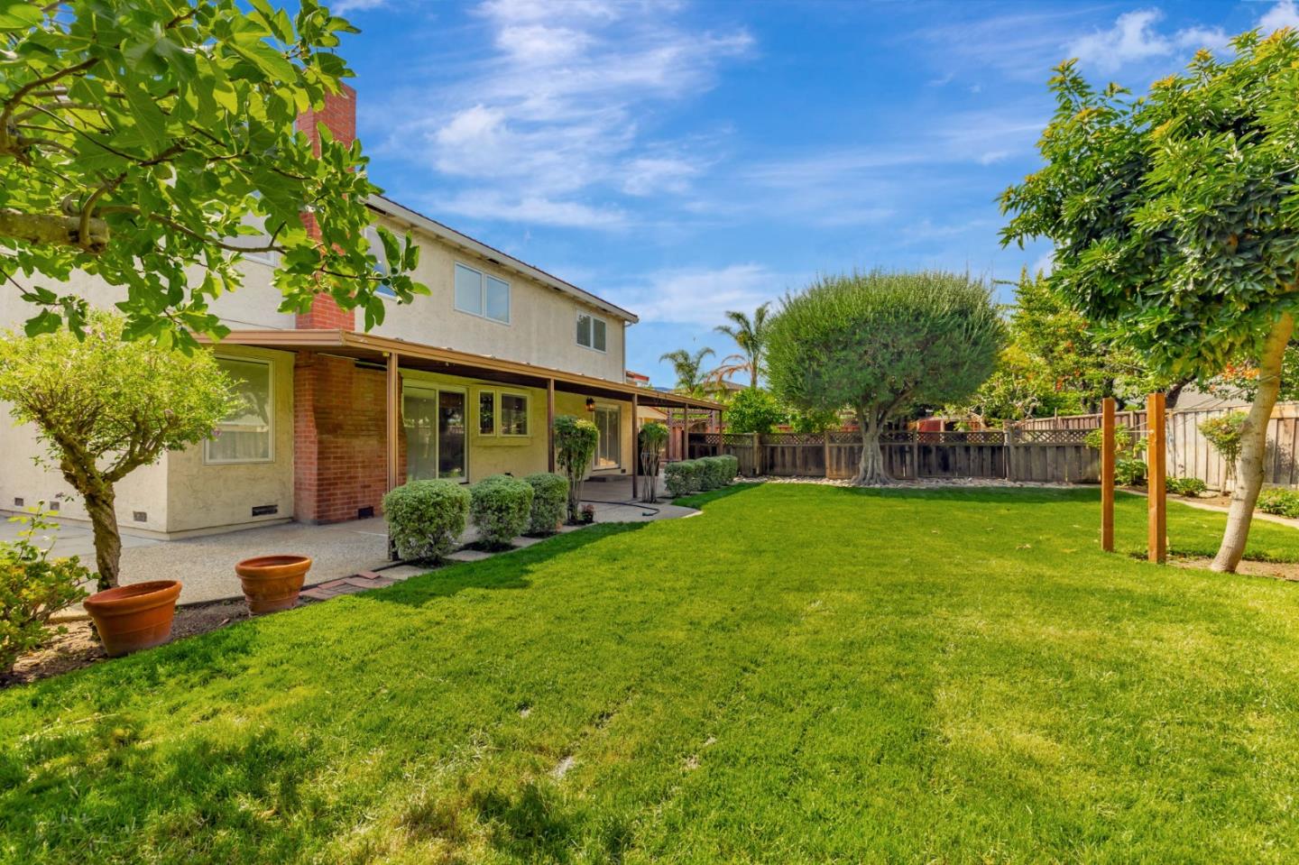 1615 Corte De Callas