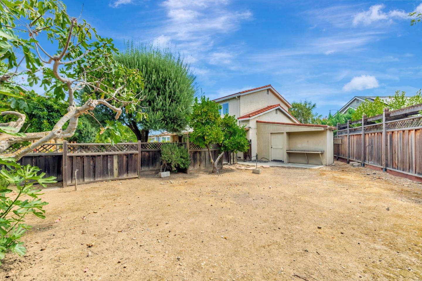 1615 Corte De Callas