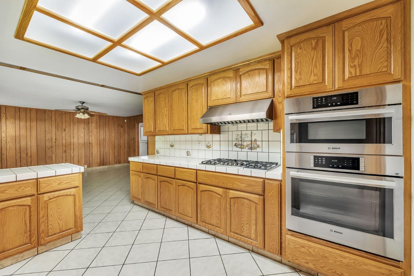 1615 Corte De Callas