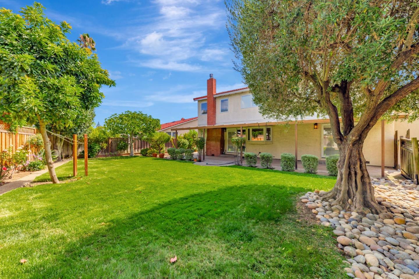 1615 Corte De Callas