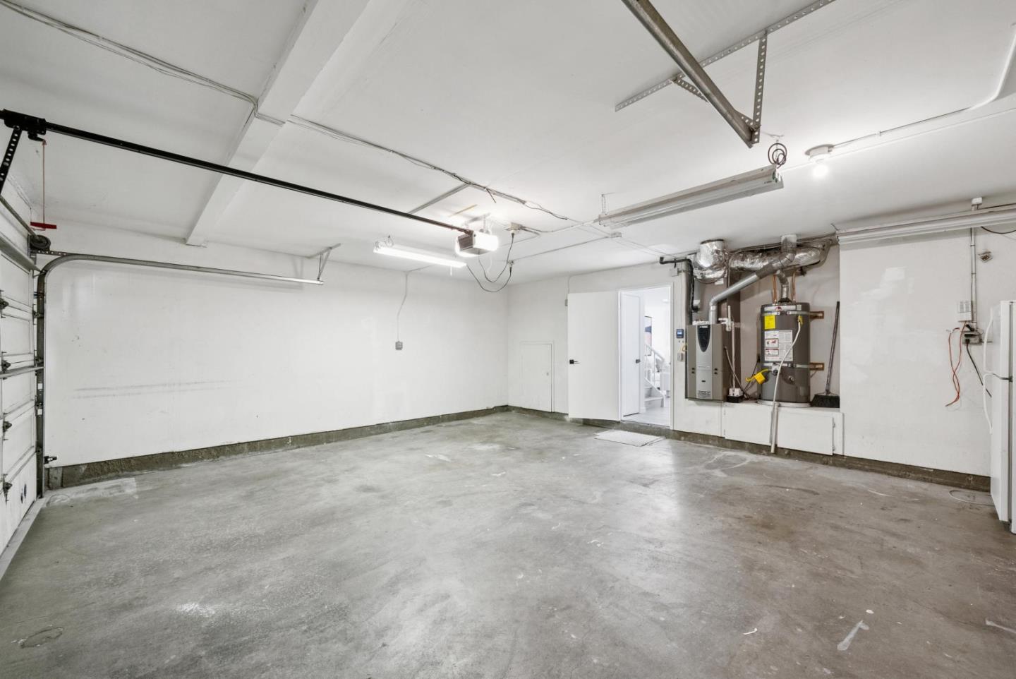 1625 Kentfield Avenue