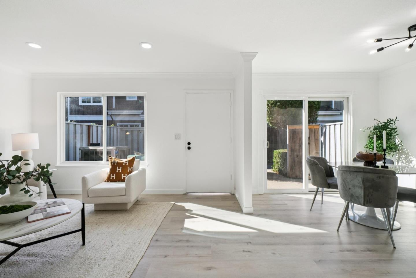 1625 Kentfield Avenue