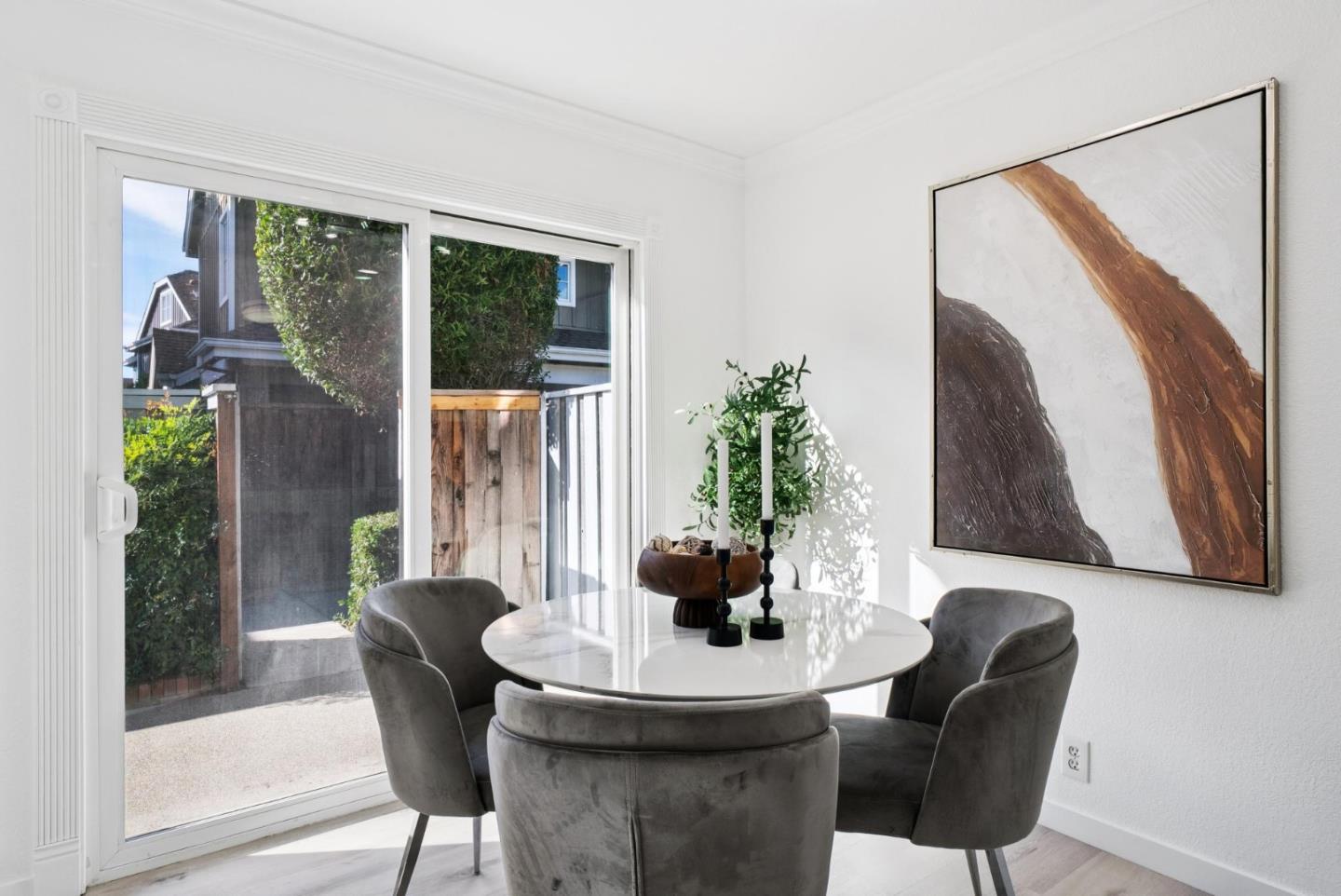 1625 Kentfield Avenue