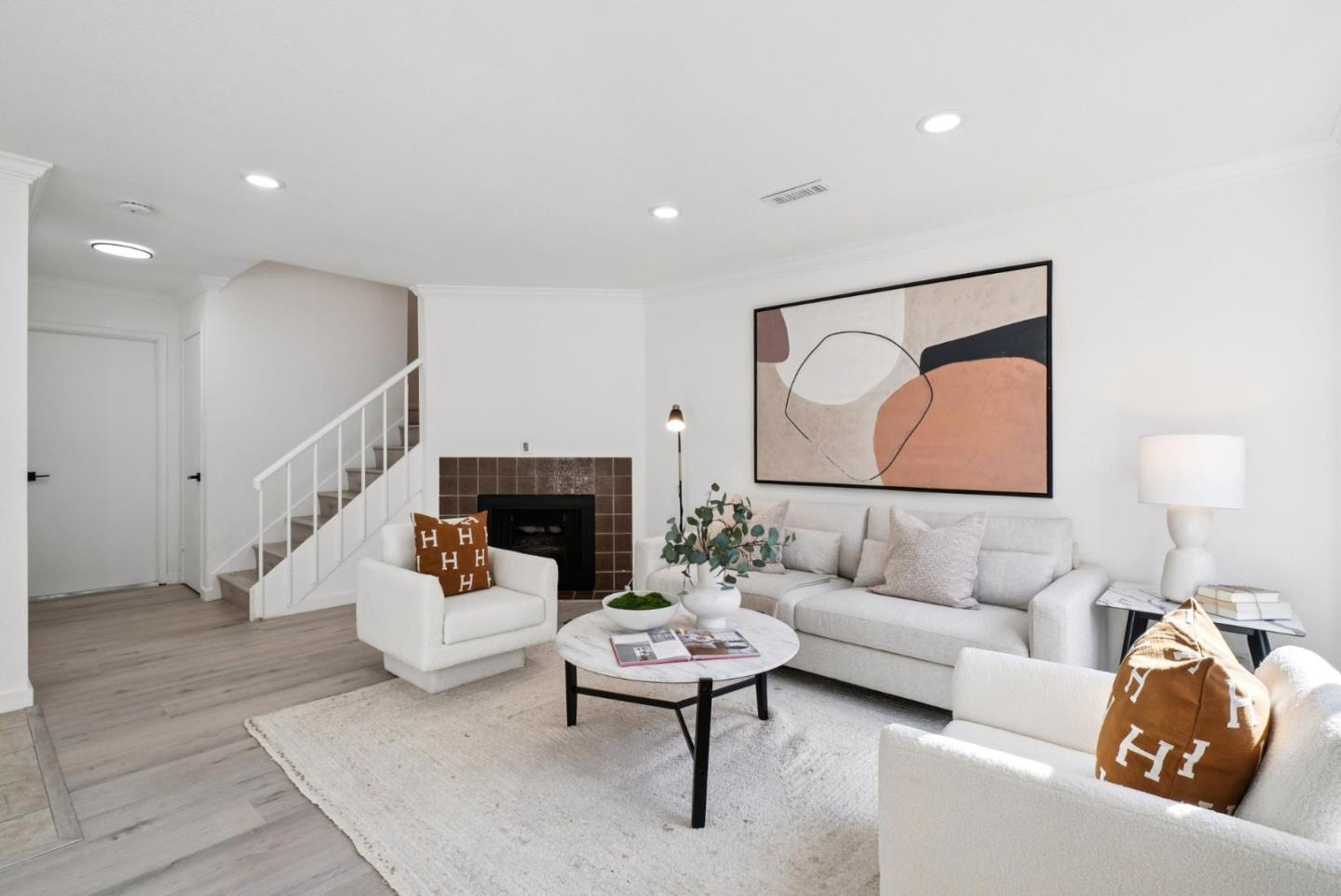 1625 Kentfield Avenue