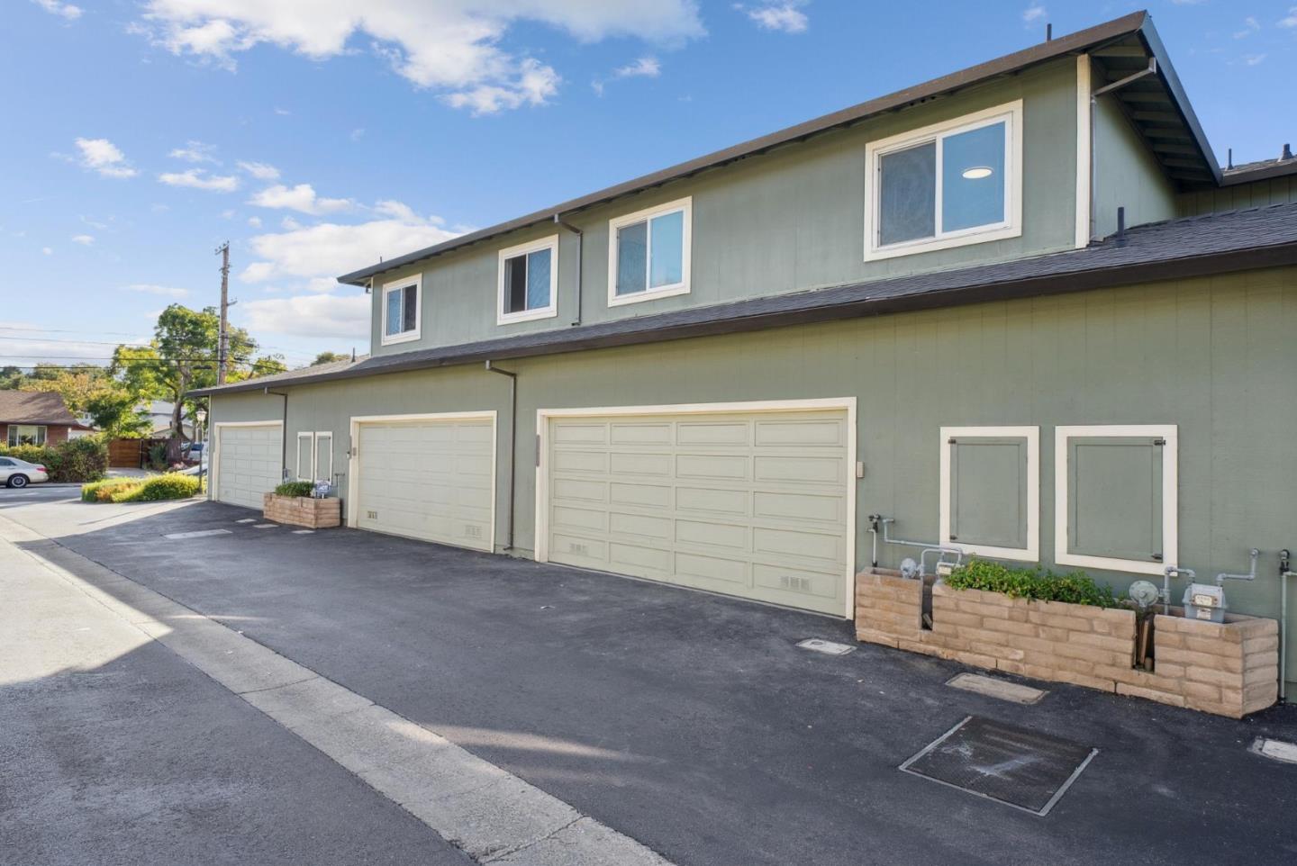 1625 Kentfield Avenue