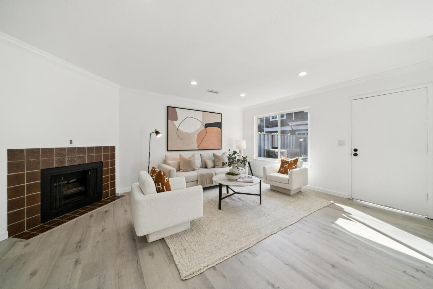 1625 Kentfield Avenue