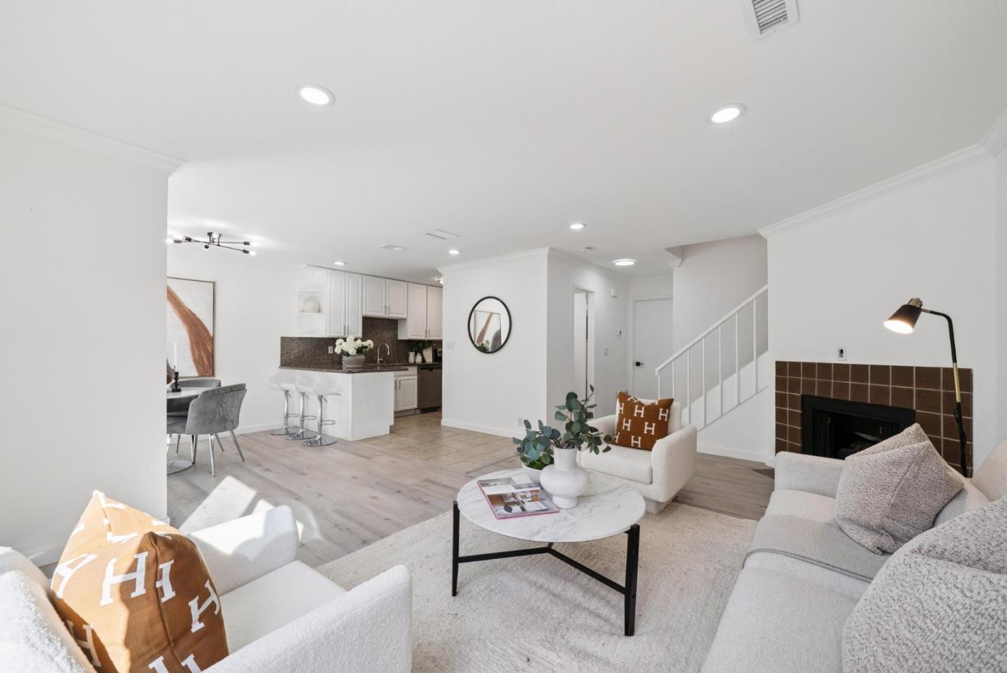 1625 Kentfield Avenue