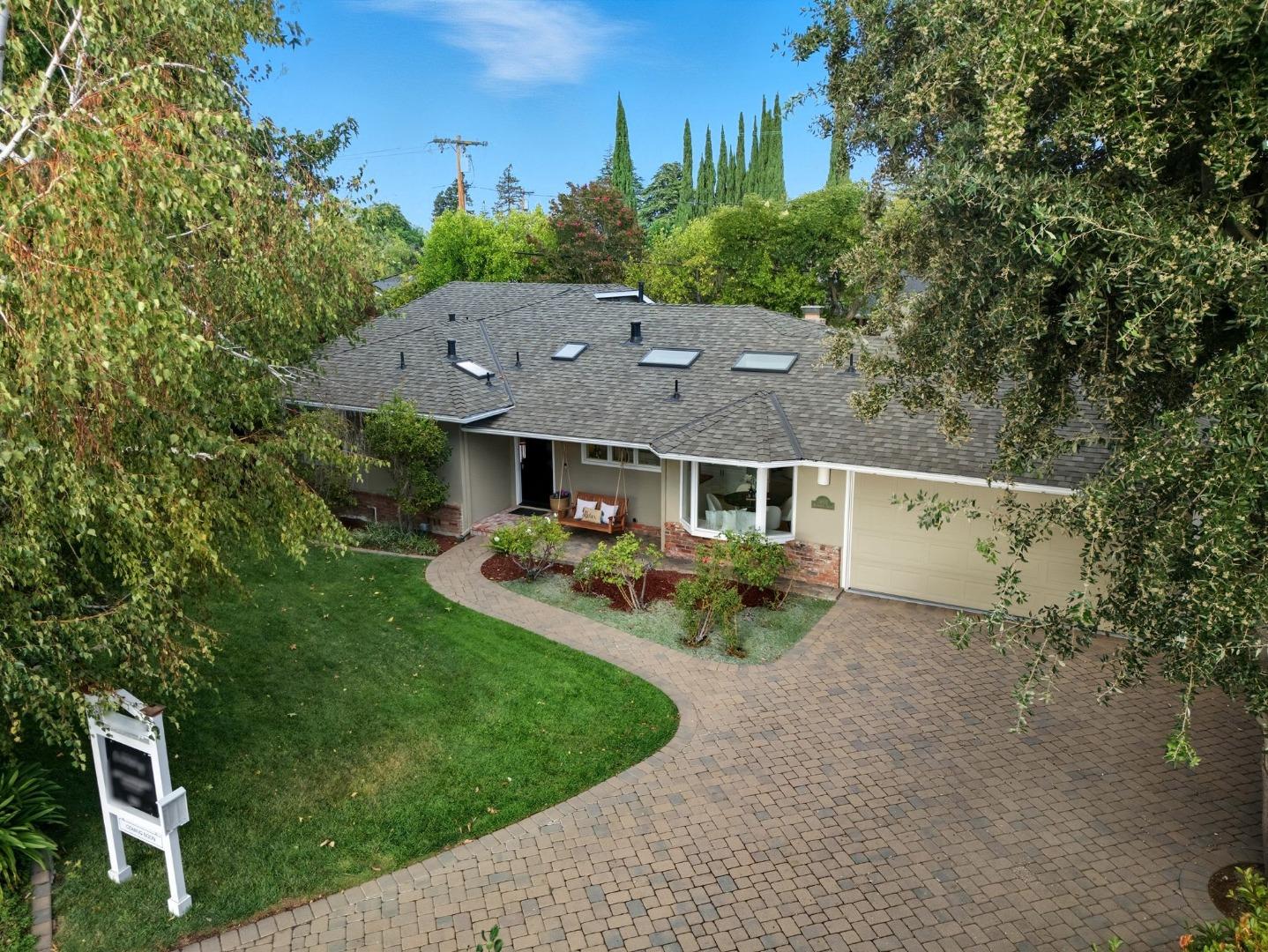 1660 Elmhurst Drive