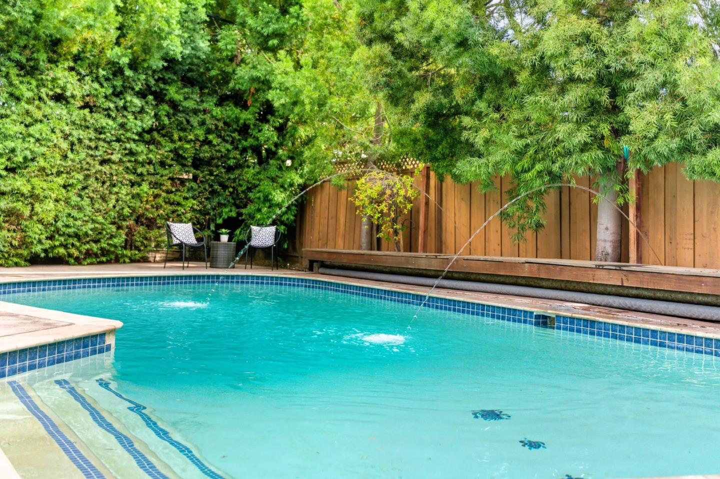 1660 Elmhurst Drive