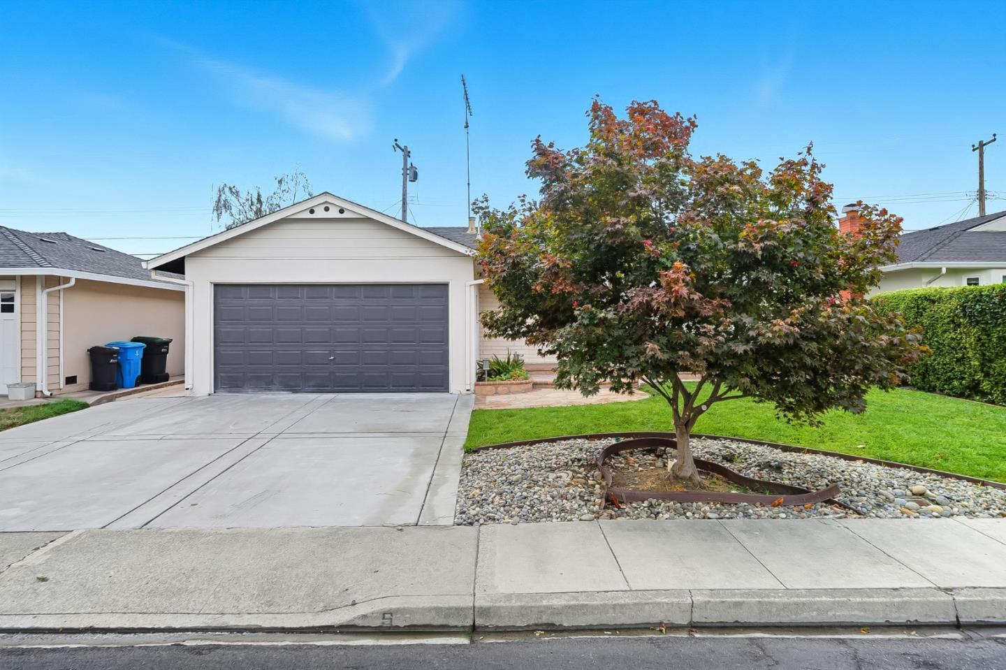 3456 Bonita Avenue