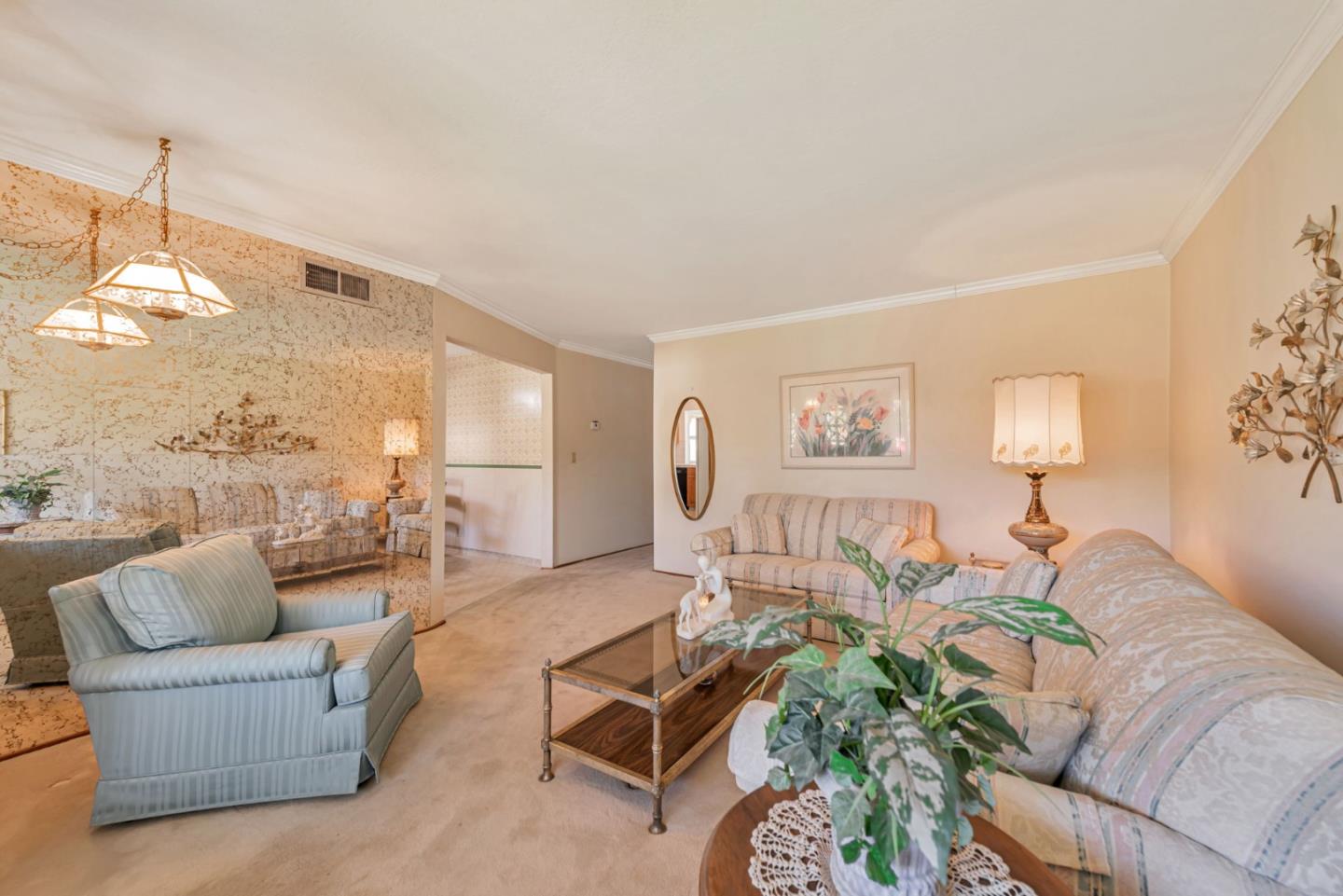 3816 Phoenix Court