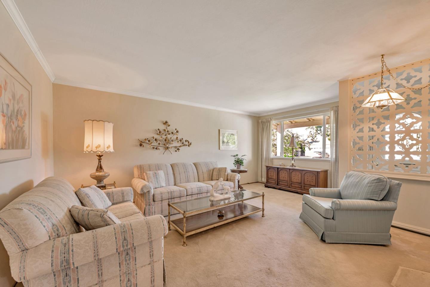 3816 Phoenix Court