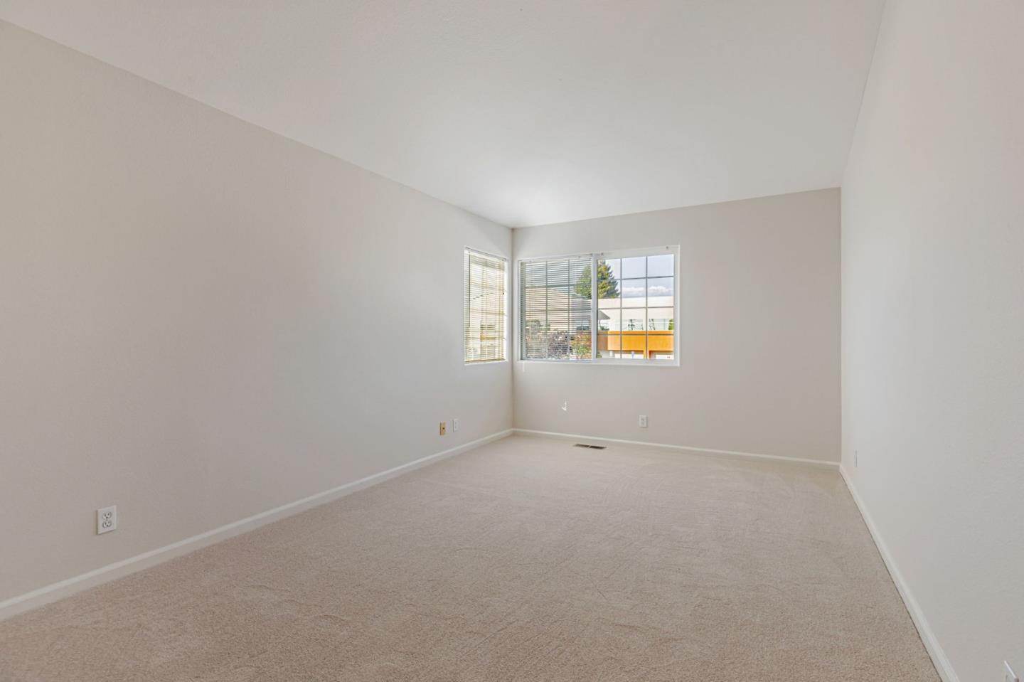 101 Toscano Loop
